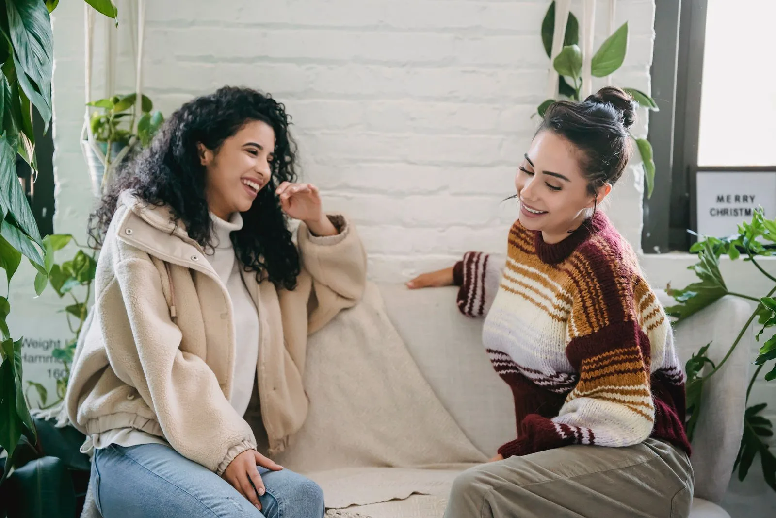 Two people enjoying an easy, warm conversation