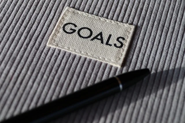 goal setting motivation to work toward personal goals