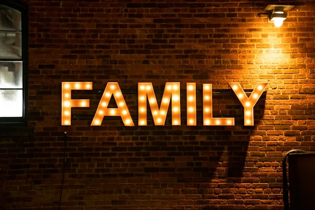 setting-boundaries-with-family.jpg