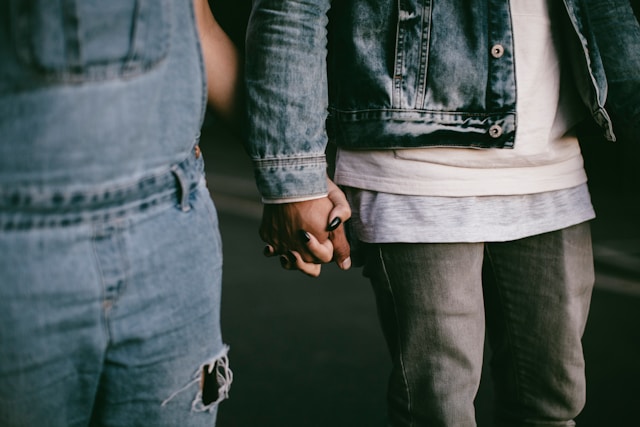 couple navigating trauma and relationships with emotional sensitivity